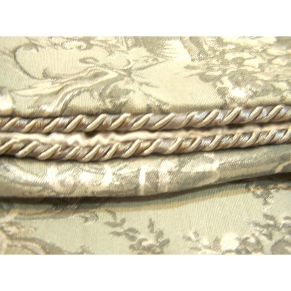 2 Croscill King Pillow Sham Damask Scroll Green Sage Silver Satin Edging 20x36 - Picture 11 of 12